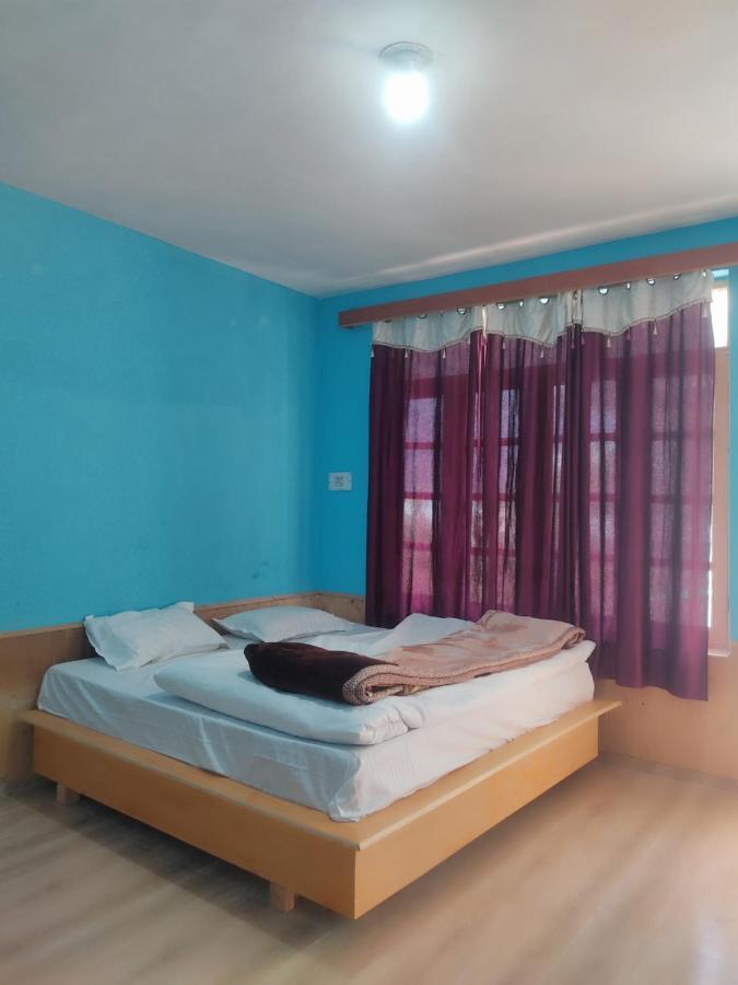 Woods Inn Mountain View Manali ภายนอก รูปภาพ