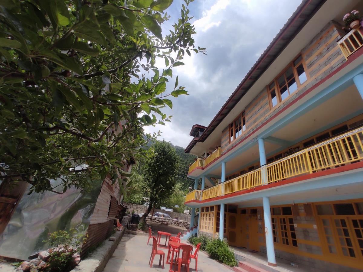 Woods Inn Mountain View Manali ภายนอก รูปภาพ