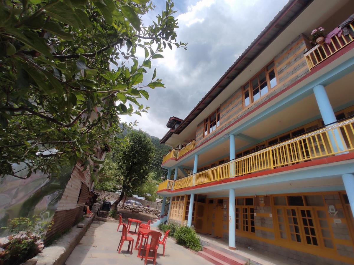 Woods Inn Mountain View Manali ภายนอก รูปภาพ